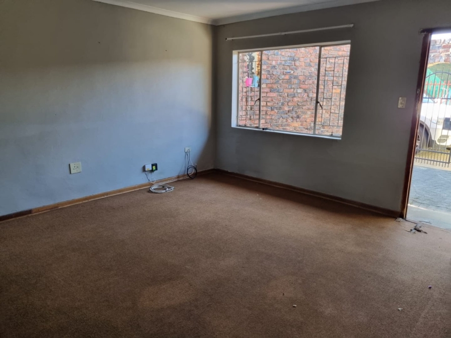 2 Bedroom Property for Sale in Fauna Free State